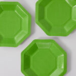 plates-green