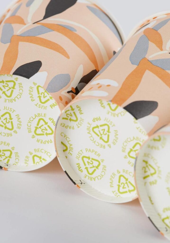The Benefits of Using Recyclable and Industrially Compostable Paper Packaging